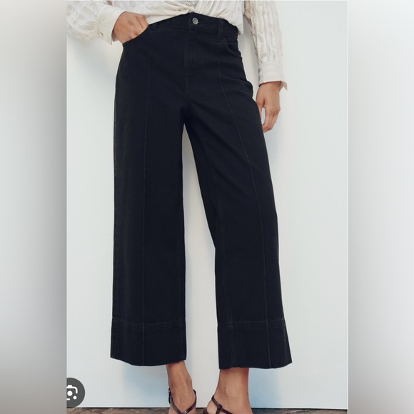 ZARA Black Wide-Leg Jeans - Picture 2 of 7